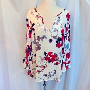 Floral stretch challis blouse